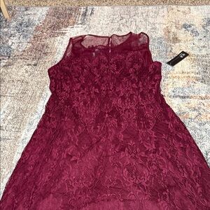 AGB Sleeveless Lace Cocktail Dress in Deep Burgundy